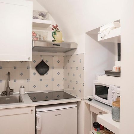 Arco Del Calidarium - Pantheon Apartment โรม ภายนอก รูปภาพ