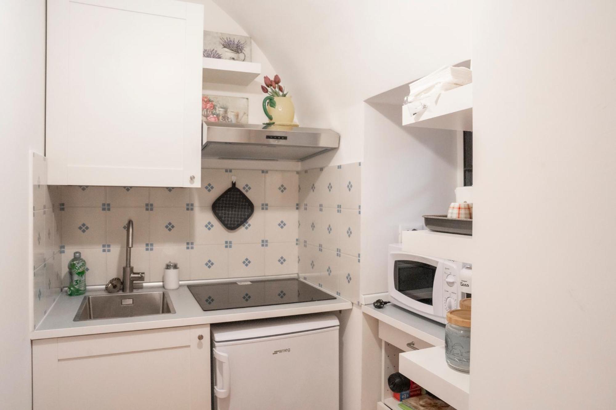 Arco Del Calidarium - Pantheon Apartment โรม ภายนอก รูปภาพ