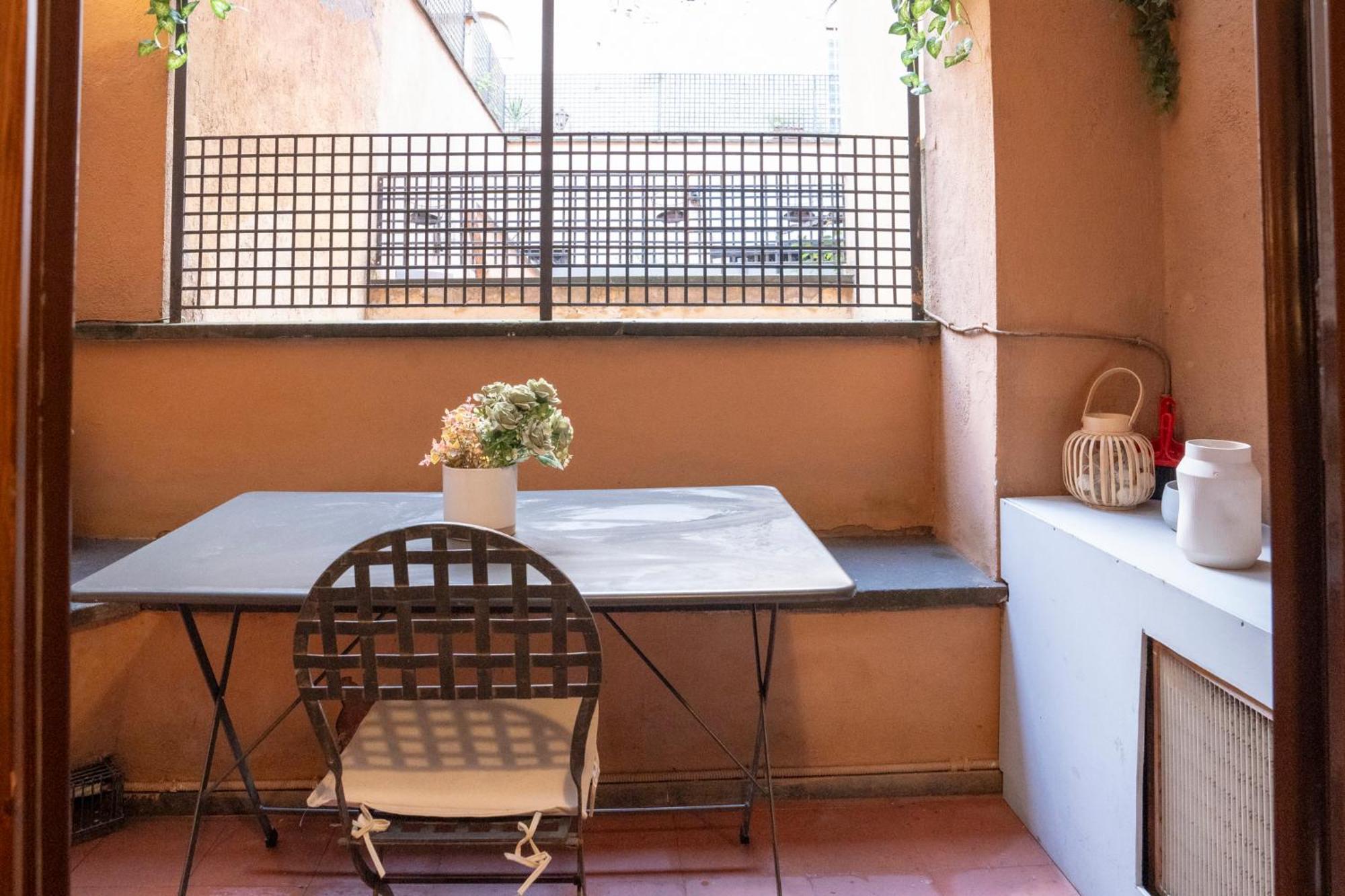 Arco Del Calidarium - Pantheon Apartment โรม ภายนอก รูปภาพ