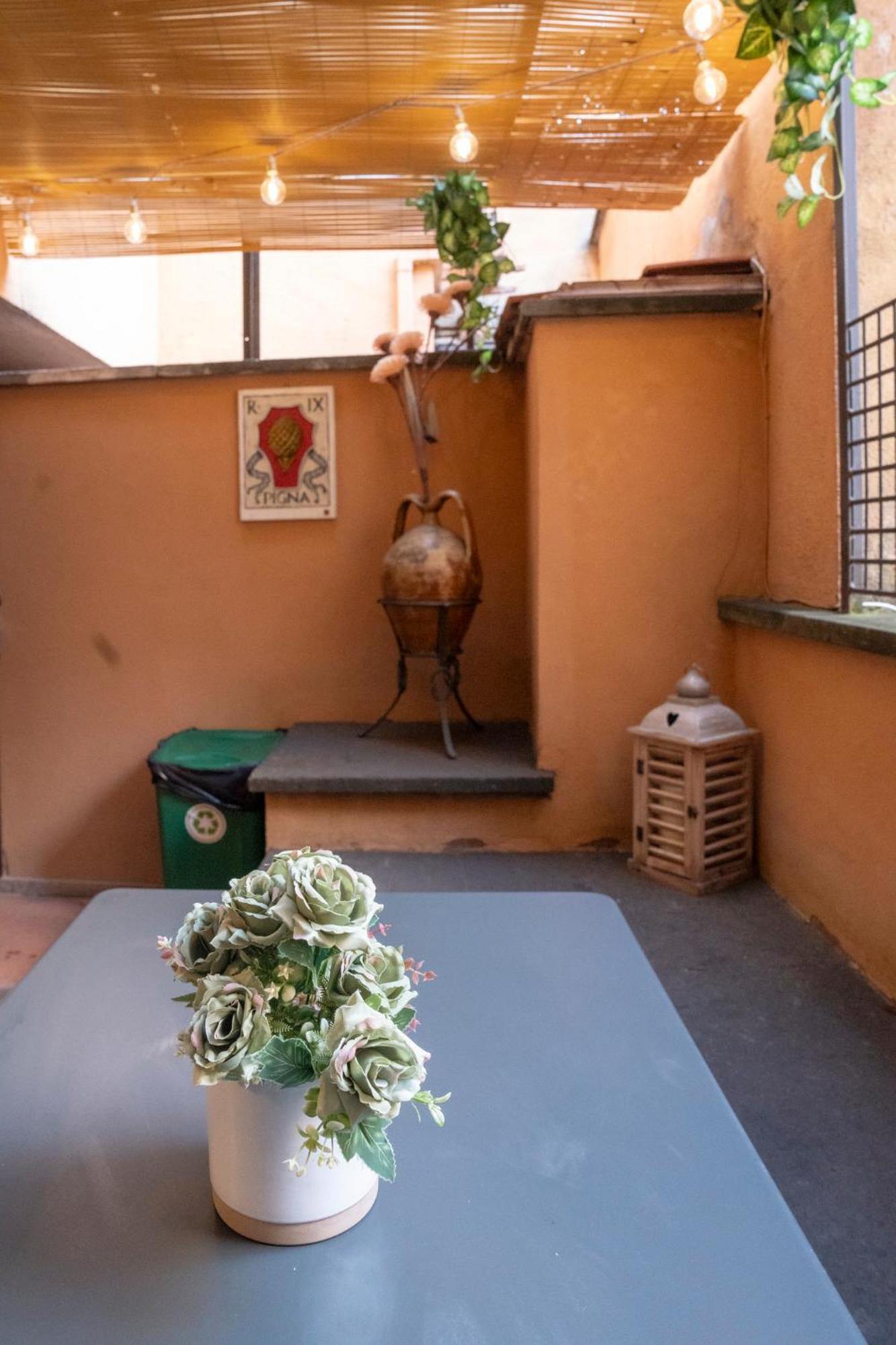 Arco Del Calidarium - Pantheon Apartment โรม ภายนอก รูปภาพ