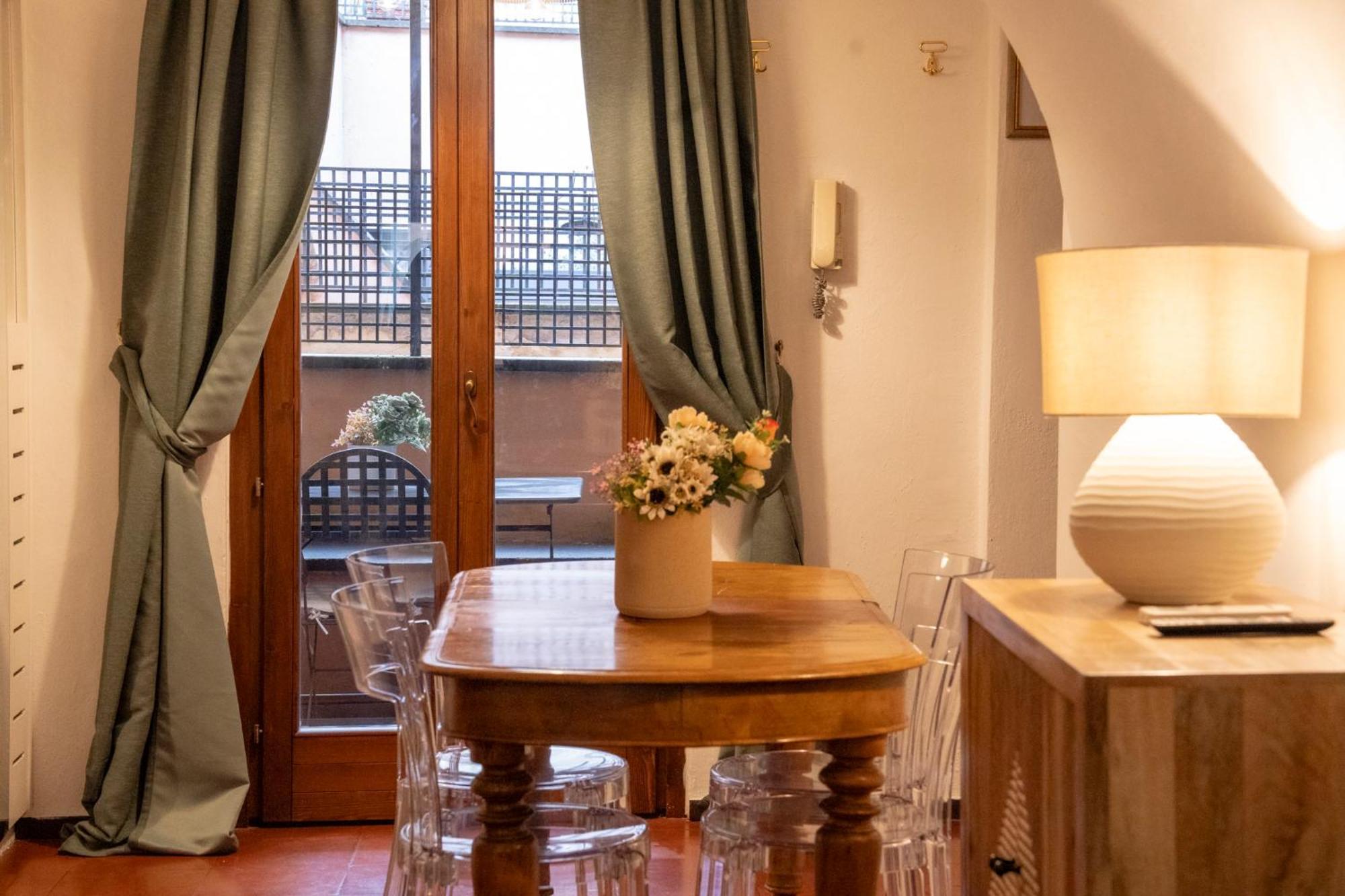 Arco Del Calidarium - Pantheon Apartment โรม ภายนอก รูปภาพ